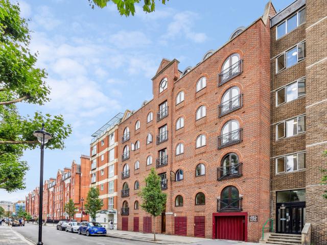2 bedroom apartment for rent in regency Street, London, SW1P