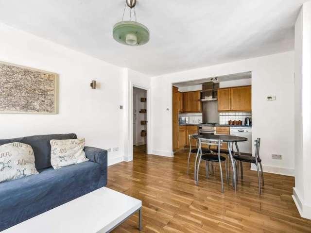 2 bedroom apartment for rent in Riverside, London