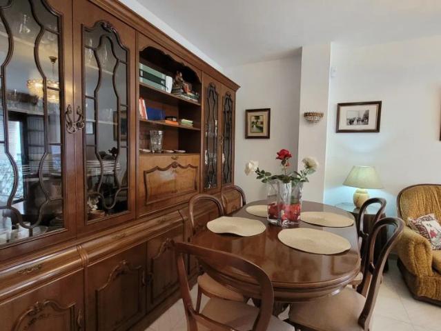 2 bedroom apartment for rent in Ronda perfect for professionals and students