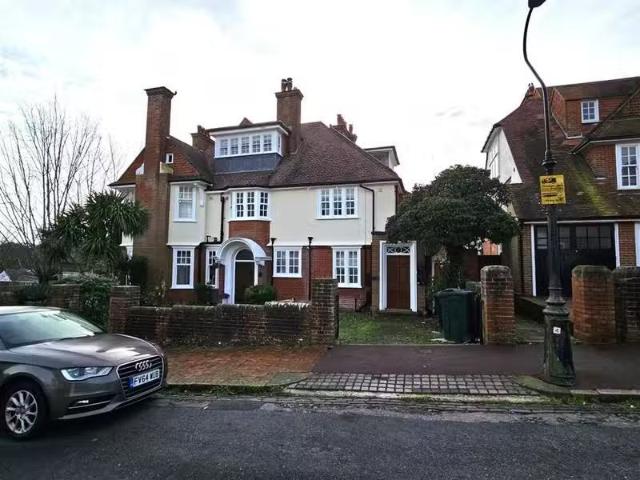 2 bedroom apartment for rent in Rowsley Road, Eastbourne, BN20