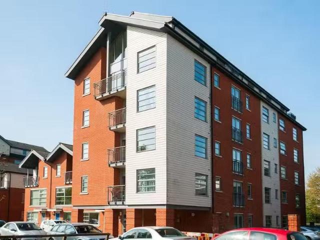 2 bedroom apartment for rent in Rotary Way, North Station, CO3