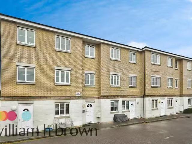 2 bedroom apartment for rent in Station Approach, Braintree, CM7
