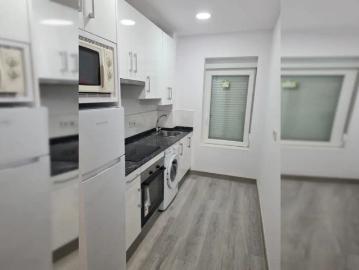 2 bedroom apartment for rent in Salamanca, all bills included