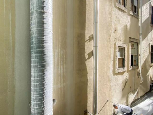 2 bedroom apartment for rent in Santa Maria Maior