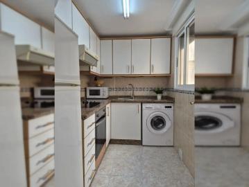 2 bedroom apartment for rent in Santa Pola, Alicante, all bills included