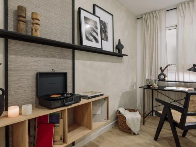 2 bedroom apartment for rent in Sarria, no bills included