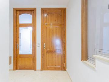 2 bedroom apartment for rent in Sedaví, exterior with balcony