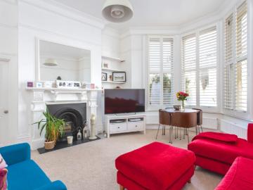 2 bedroom apartment for rent in Selborne Road, Hove, BN3