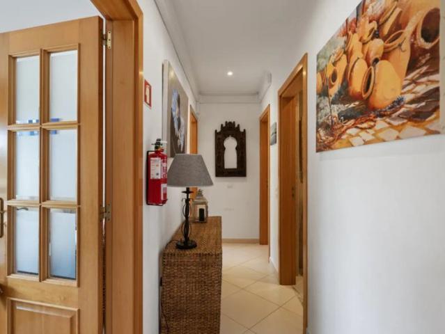 2 bedroom apartment for rent in Sesimbra, all bills included