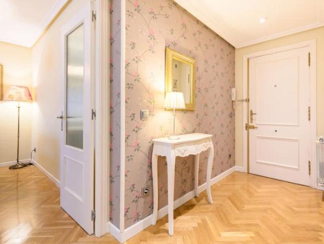 2 bedroom apartment for rent in Simancas, bills included