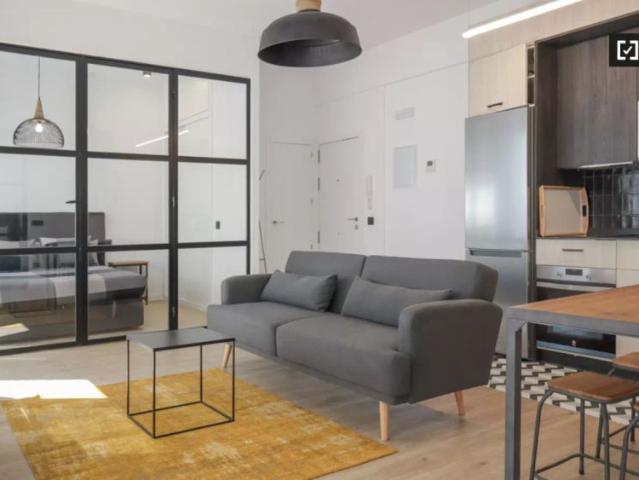 2 bedroom apartment for rent in Simancas