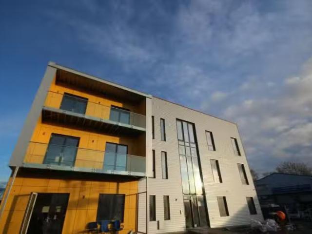 2 bedroom apartment for rent in Tallon Road, Brentwood, Esinte.