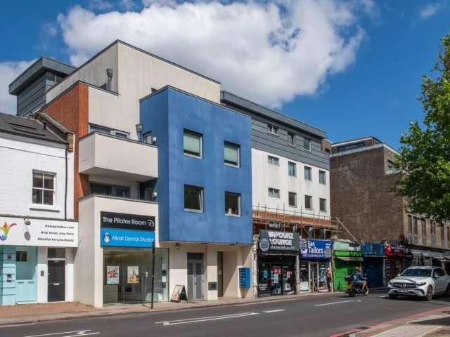 2 bedroom apartment for rent in Thamesfield, London