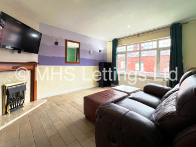 2 Bedroom Apartment for rent in The Village Street, LS4 from £995.00pcm | MHS Lettings