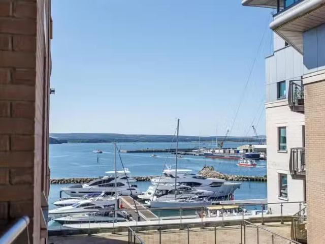 2 bedroom apartment for rent in The Quay, Poole, BH15