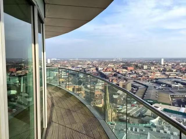 2 bedroom apartment for rent in The Rotunda, Birmingham, B2