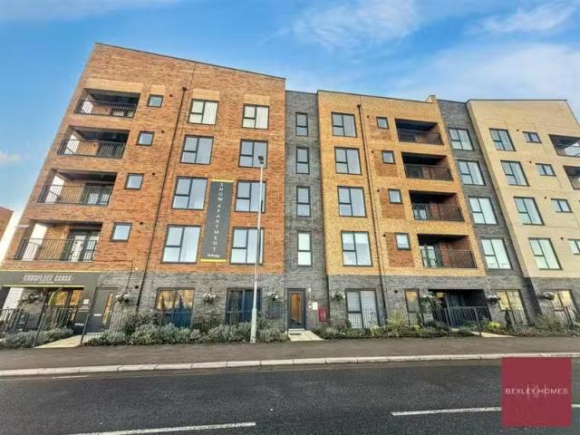 2 bedroom apartment for rent in Tiltman avenue, Ebbsfleet, DA9