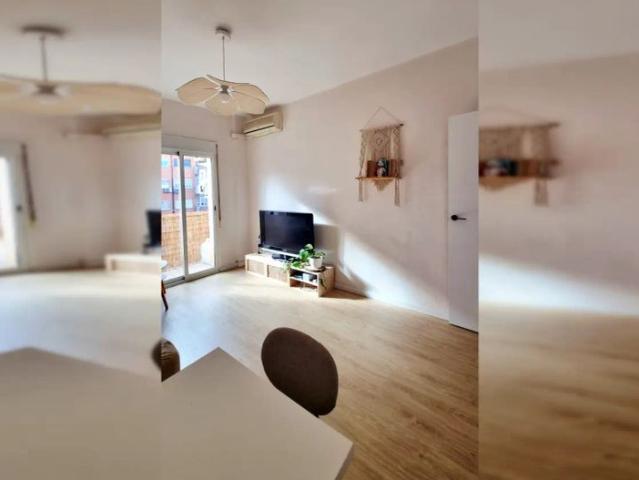 2 bedroom apartment for rent in Trinitat, Valencia