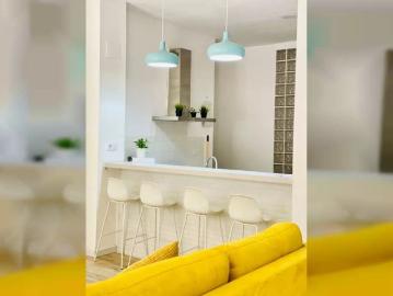 2 bedroom apartment for rent in Triana