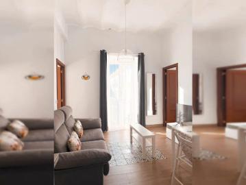 2 bedroom apartment for rent in Triana, bills included