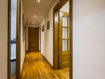 2 bedroom apartment for rent in Vilapicina i la Torre Llobeta with schedules and documentation required