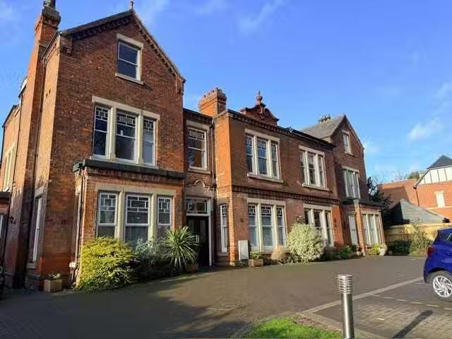 2 bedroom apartment for rent in Welholme Avenue, Grimsby, DN32