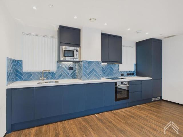 2 bedroom apartment for rent in West Gate House, Hanger Lane | London W5