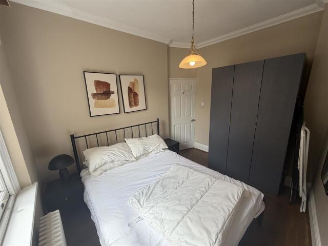 2 bedroom apartment for rent in Westbourne Crescent, Bayswater, W2