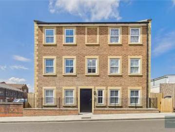 2 bedroom apartment for rent in 16 17 Castle Street, Wiltshire.