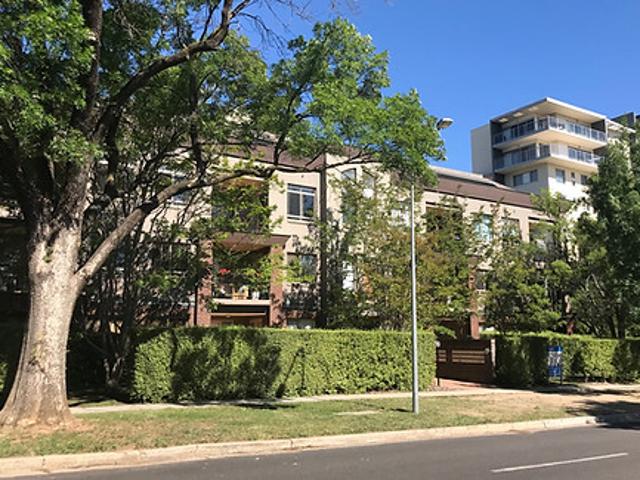 2 Bedroom Apartment for Rent in 11/40 Moore Street