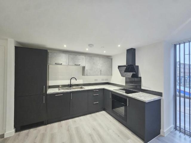 2 bedroom apartment for rent in 25 The Bank, Kingston Upon Hull, City Of Kingston Upon Hull, HU1
