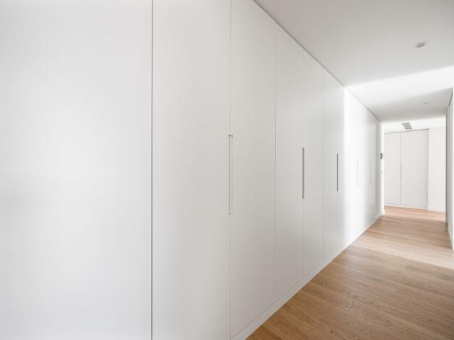 2 bedroom apartment for rent, unfurnished, in Campolide