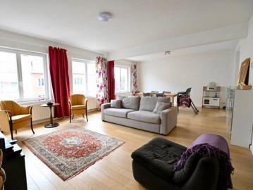 2 Bedroom Apartment – ​​FOR RENT