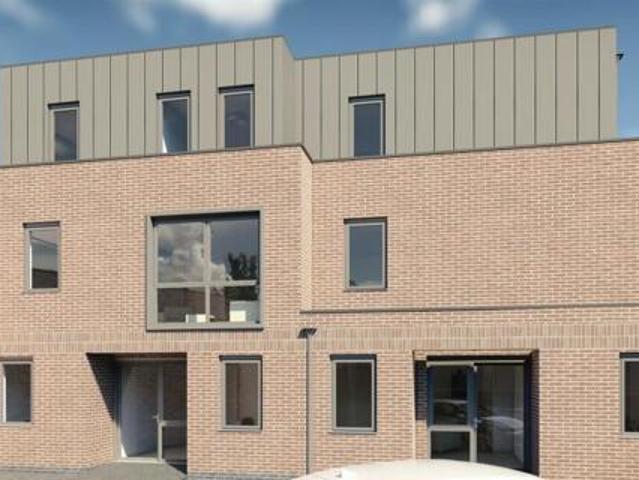 2 Bedroom Apartment For Sale In Neston