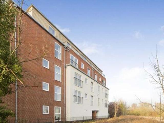 2 Bedroom Apartment For Sale In Northwich, Cheshire