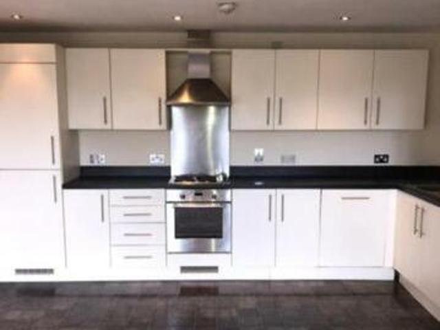2 Bedroom Apartment For Sale In Overstone Court, Cardiff