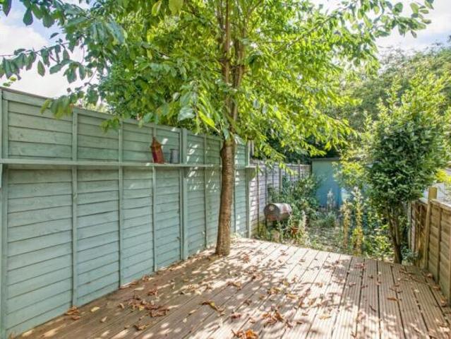 2 bedroom apartment for sale in Auckland Hill, West Norwood, London, SE27