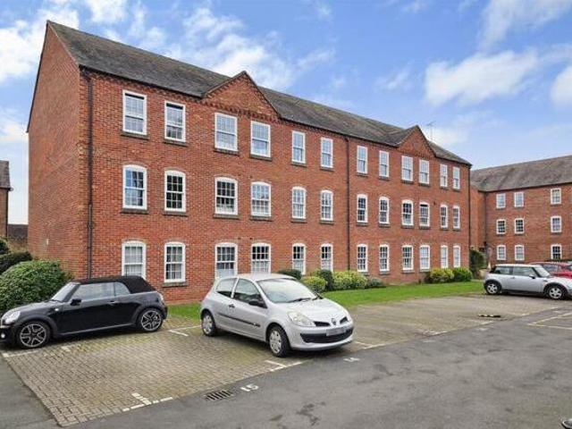 2 Bedroom Apartment For Sale In Bewdley