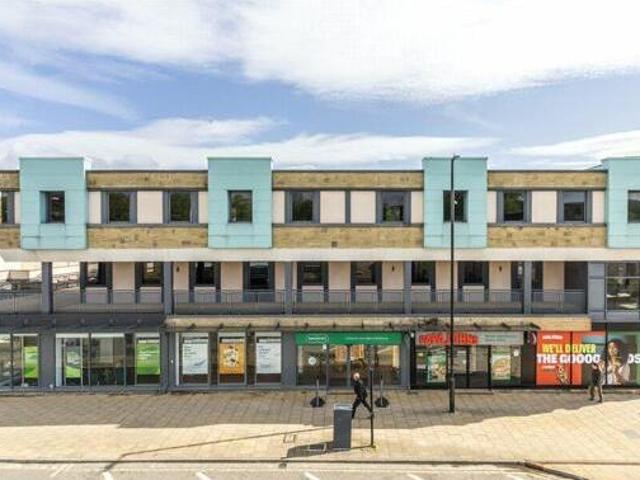 2 Bedroom Apartment For Sale In Bingley, West Yorkshire