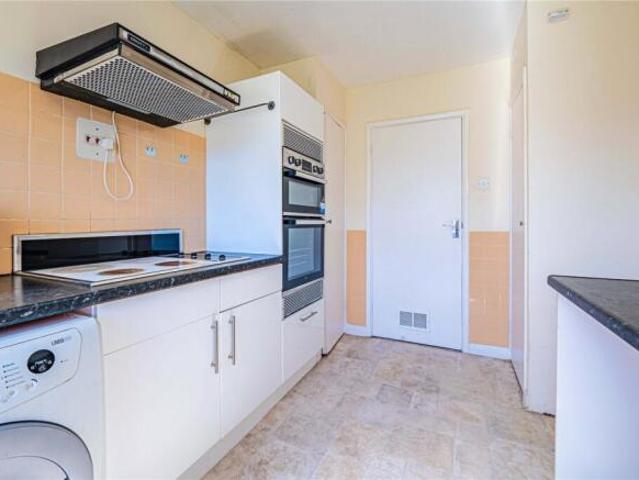 2 bedroom apartment for sale in Carlton Court, Eastbury Road, Oxhey, WD19