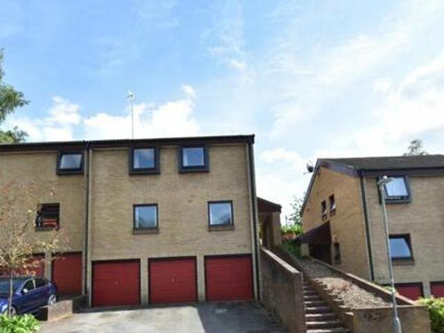 2 Bedroom Apartment For Sale In Chesham, Buckinghamshire