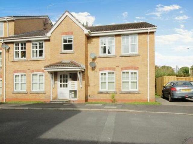 2 Bedroom Apartment For Sale In Chorley, Lancashire