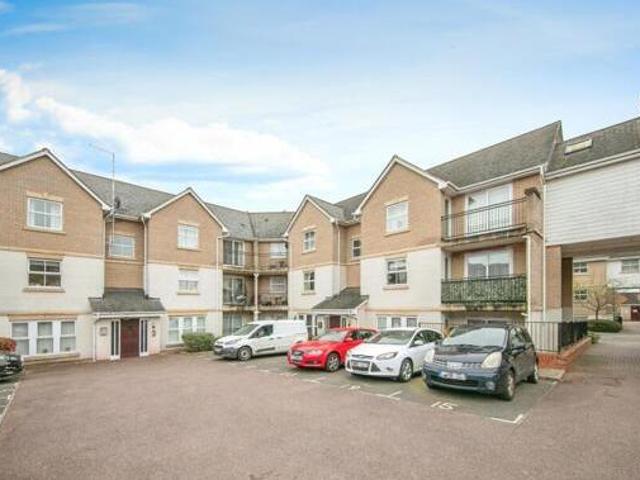 2 Bedroom Apartment For Sale In Colchester