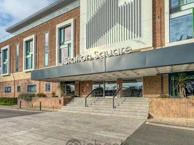 2 Bedroom Apartment For Sale In Colchester, Colchester