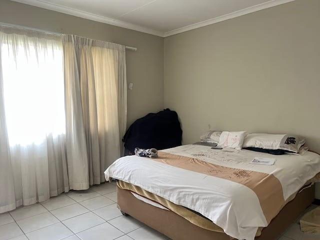 2 Bedroom Apartment For Sale in Comet