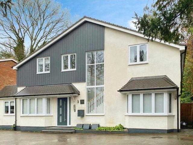 2 Bedroom Apartment For Sale In Crowthorne