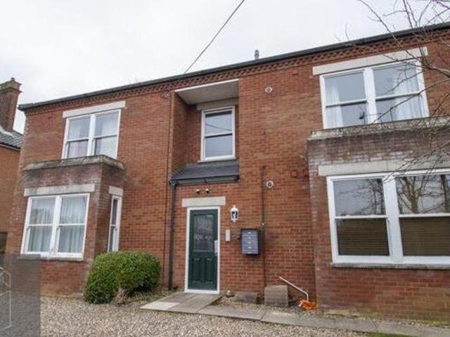 2 Bedroom Apartment For Sale In Flat 9, Station Road