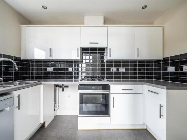 2 bedroom apartment for sale in Hart Street, Maidstone, ME16