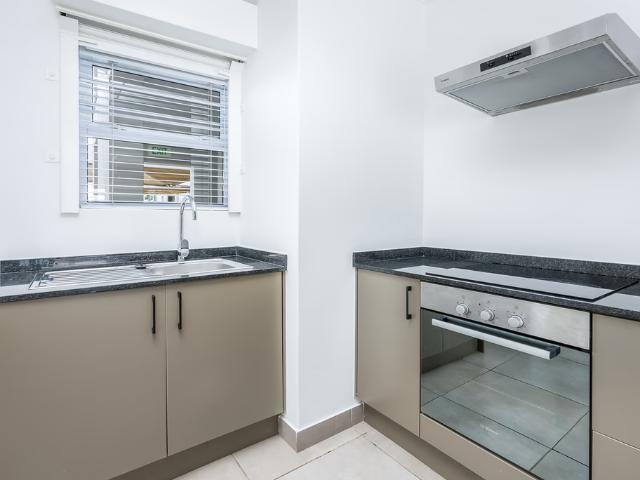 2 Bedroom Apartment For Sale in Langeberg Heights