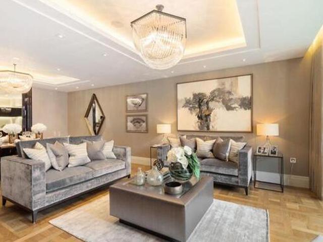 2 Bedroom Apartment For Sale In London